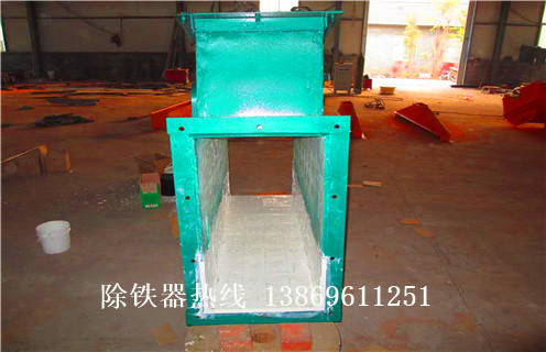 永磁管道除鐵器，湖南永磁管道除鐵器應(yīng)用 _遠(yuǎn)力廣東管道式粉料永磁除鐵器12000高斯_可定制工作原理_安裝示意圖 