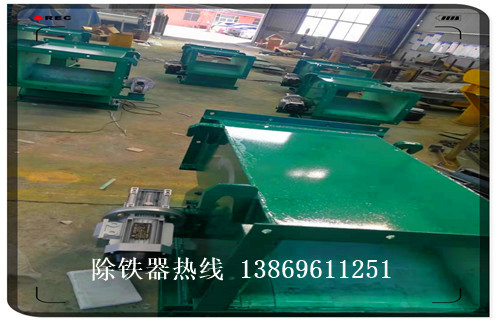 永磁自動管道除鐵器，南陽永磁自動管道除鐵器價格 _遠(yuǎn)力南陽永磁自動管道除鐵器型12000高斯_可定制工作原理_安裝示意圖