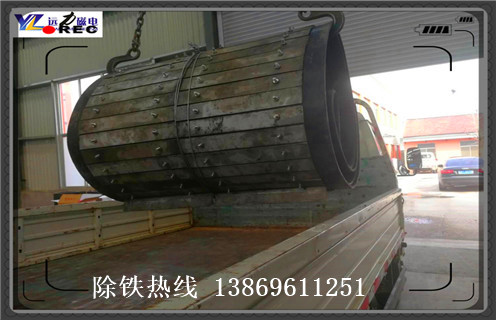 皮帶機除鐵器，皮帶機除鐵器安裝圖_皮帶機除鐵器安裝圖怎么調(diào)整皮帶原因及如何調(diào)_刮板價格 